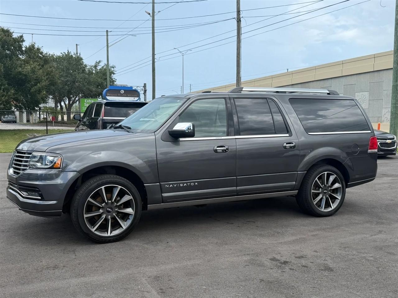 Lincoln Navigator L  2016