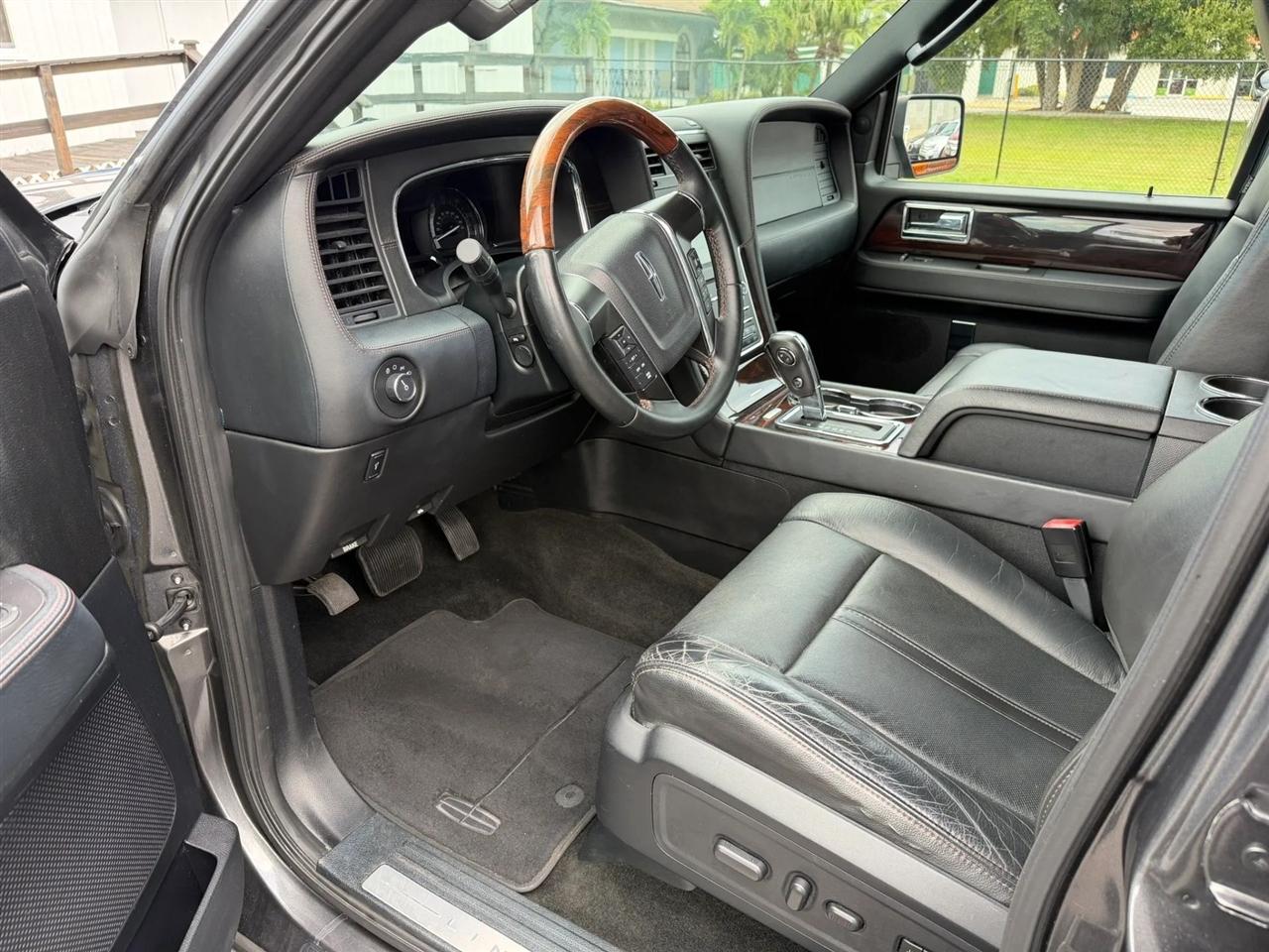 Lincoln Navigator L  2016