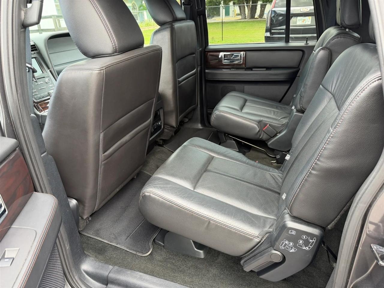 Lincoln Navigator L  2016