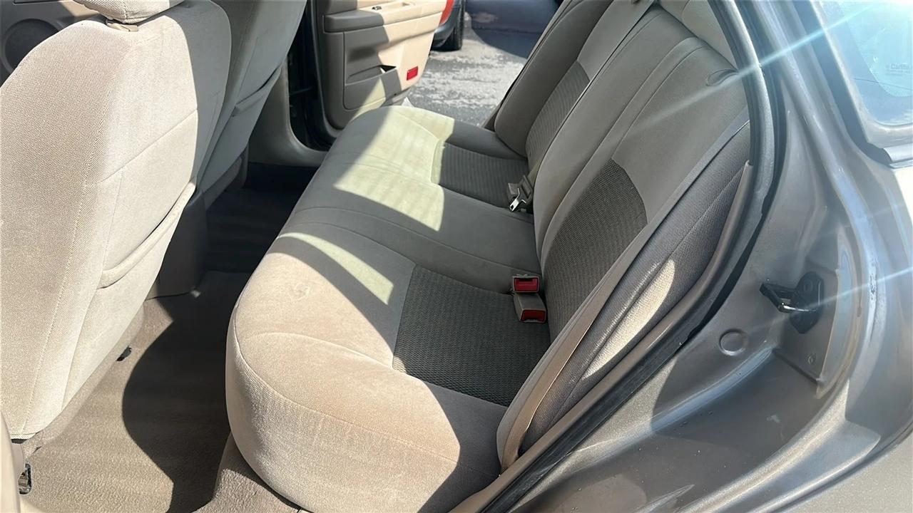 Ford Taurus  2006