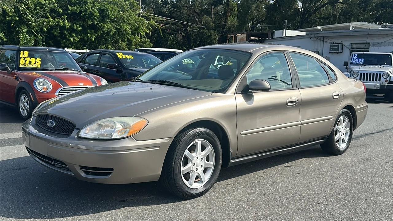 Ford Taurus  2006