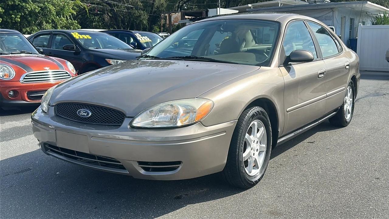 Ford Taurus  2006
