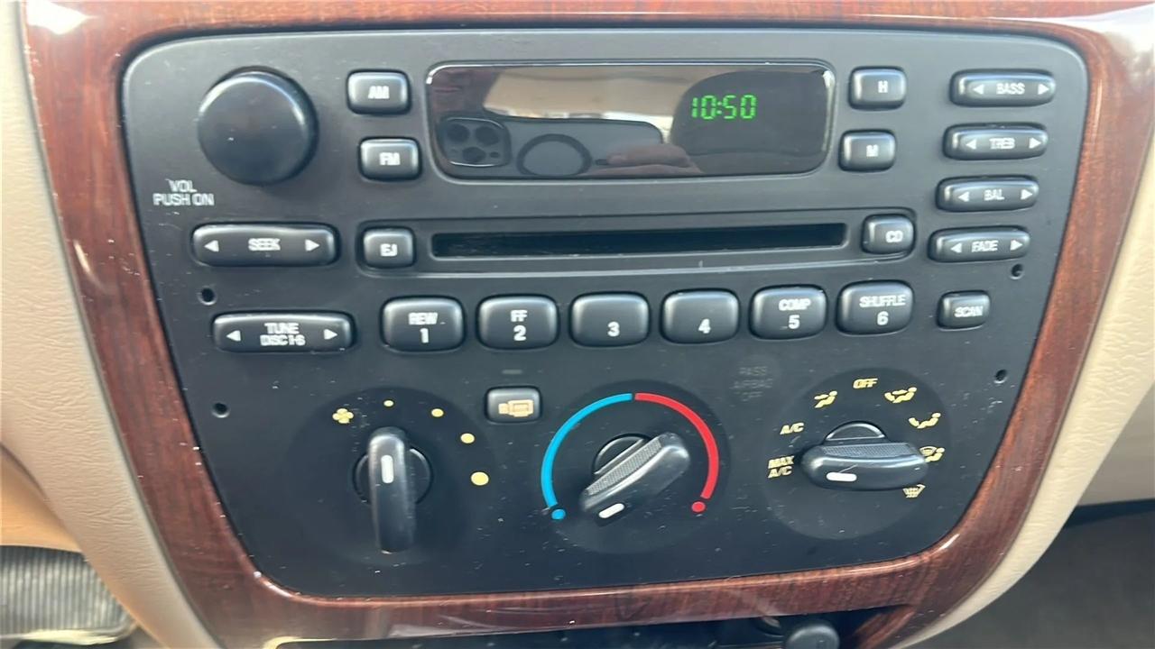 Ford Taurus  2006