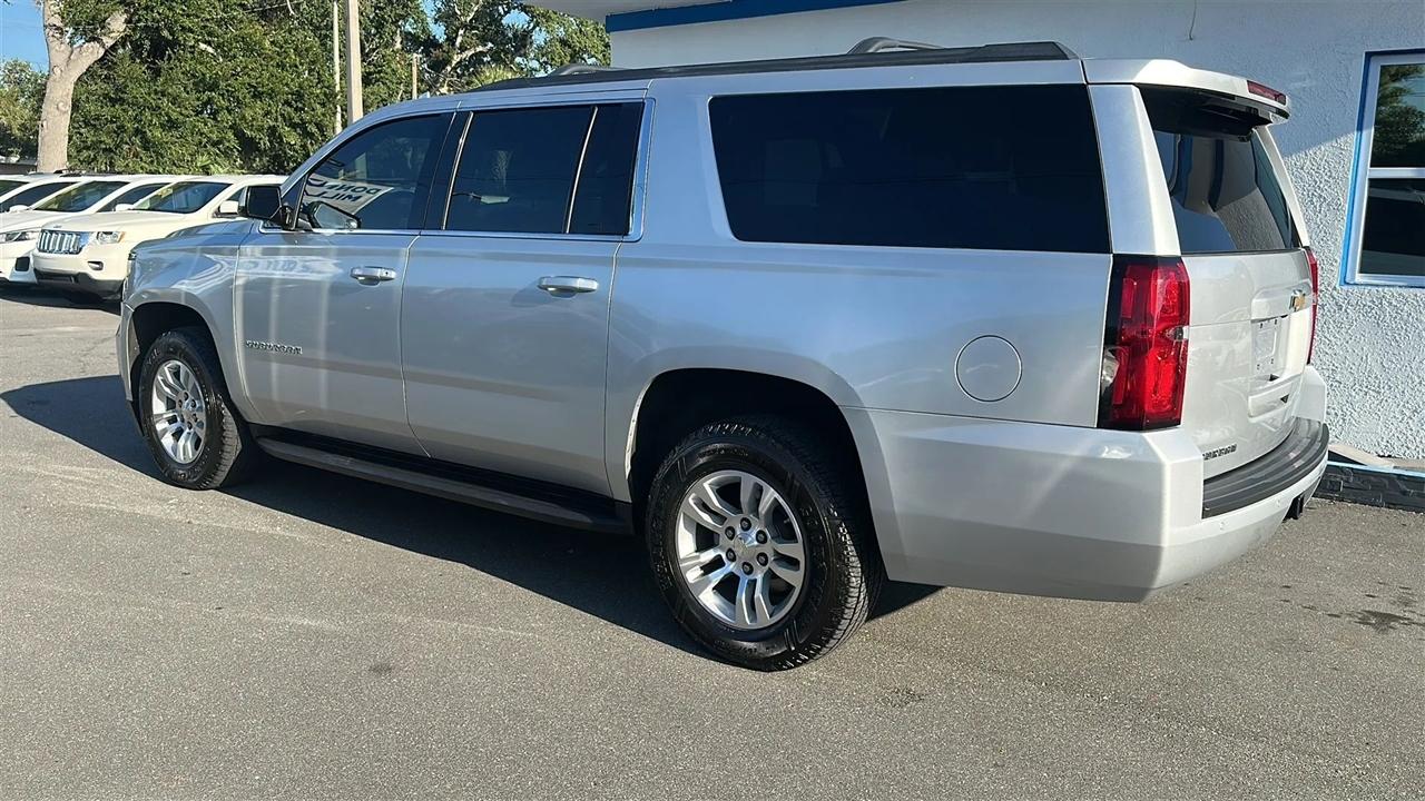 Chevrolet Suburban  2020