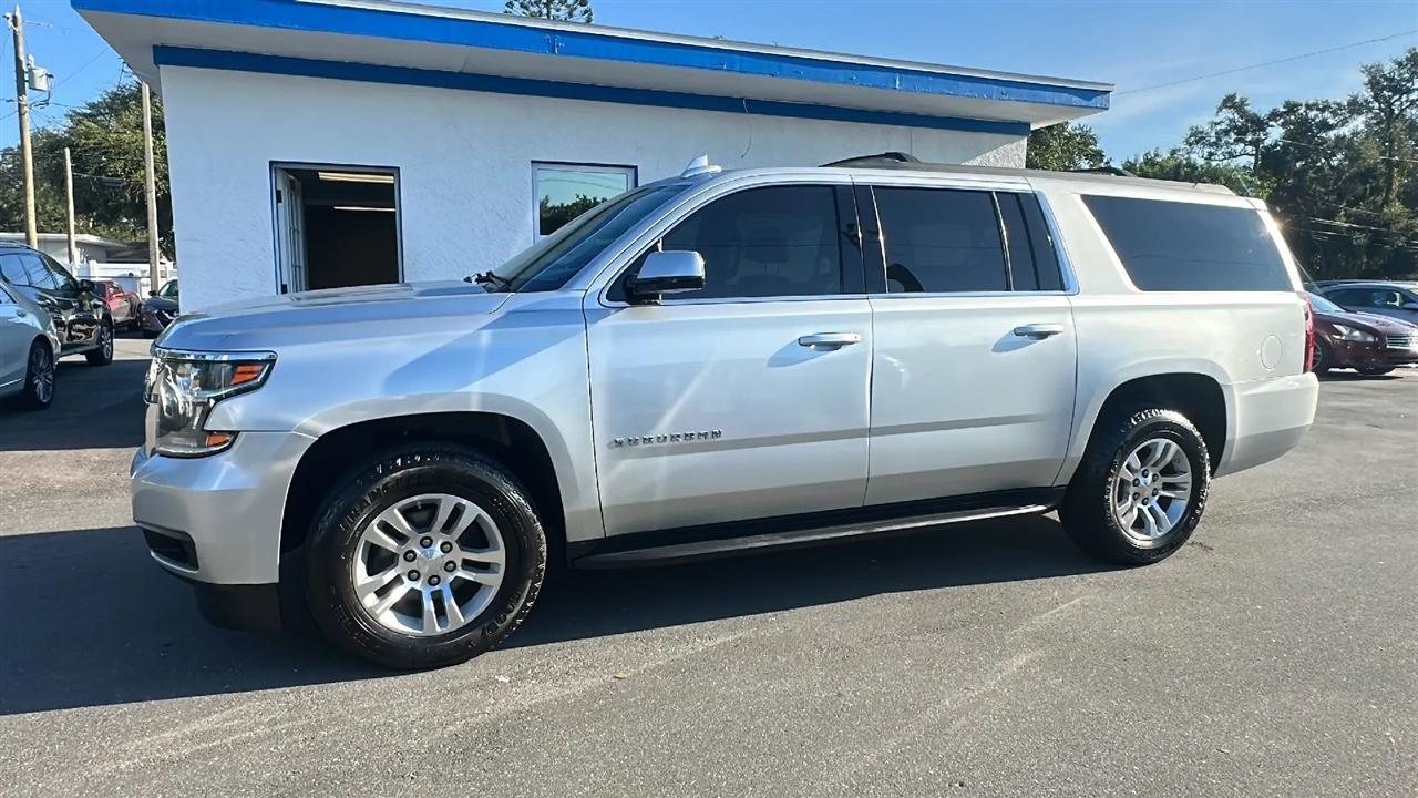 Chevrolet Suburban  2020