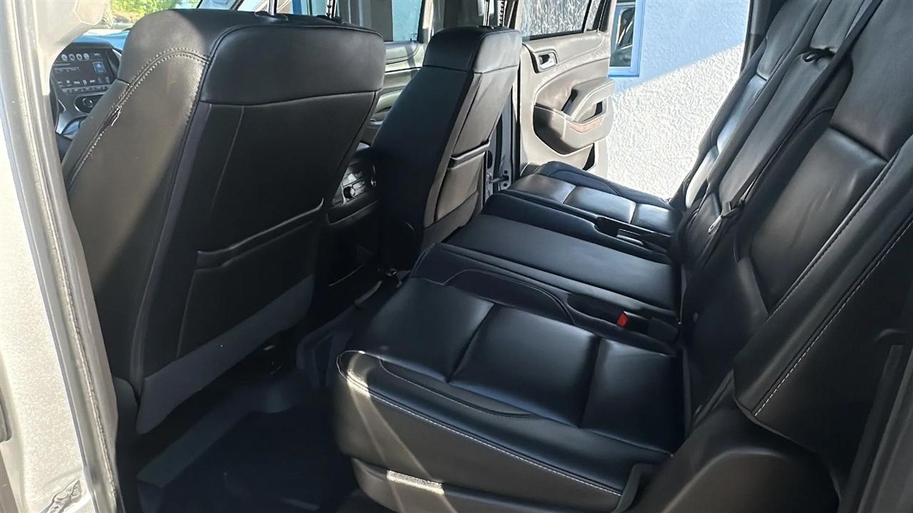 Chevrolet Suburban  2020