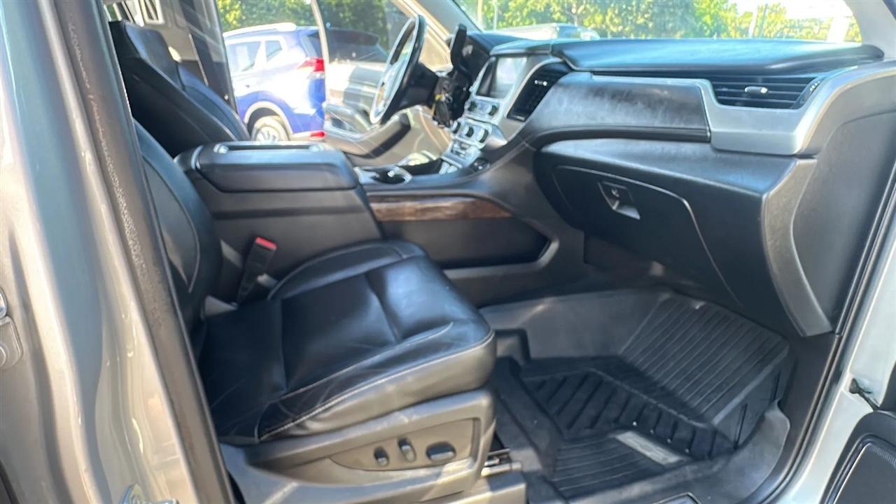 Chevrolet Suburban  2020