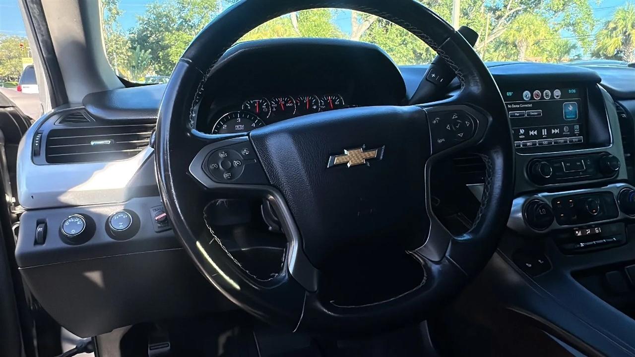 Chevrolet Suburban  2020