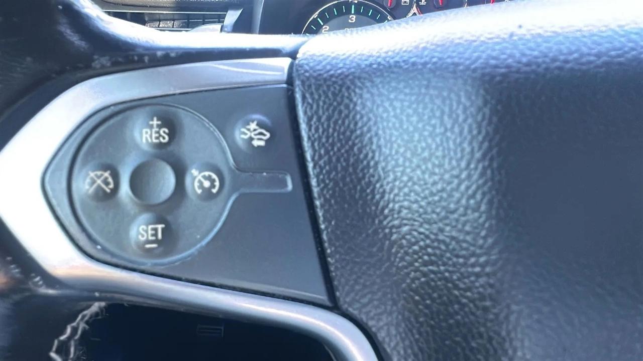 Chevrolet Suburban  2020