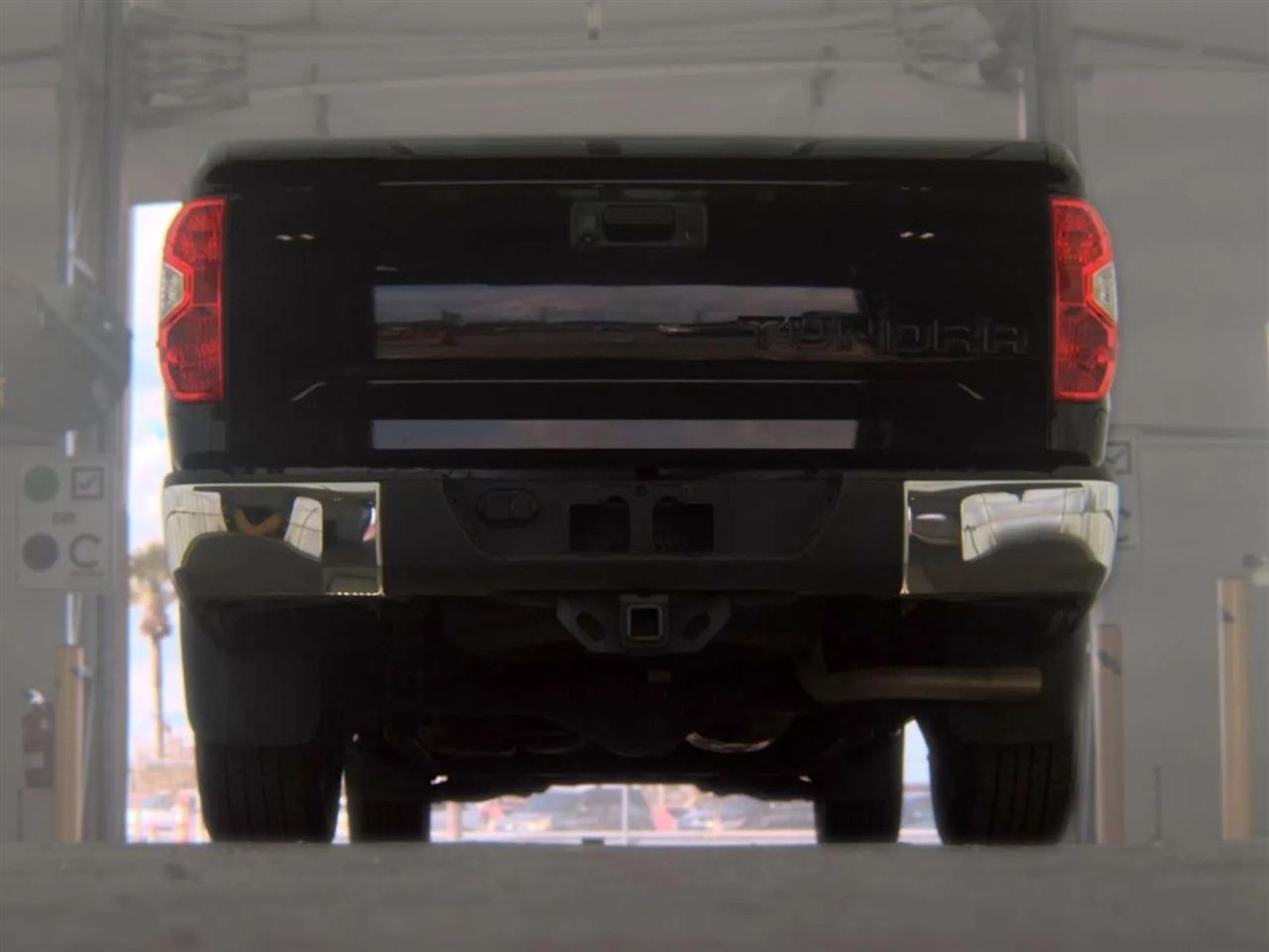 Toyota Tundra 2WD Truck  2015