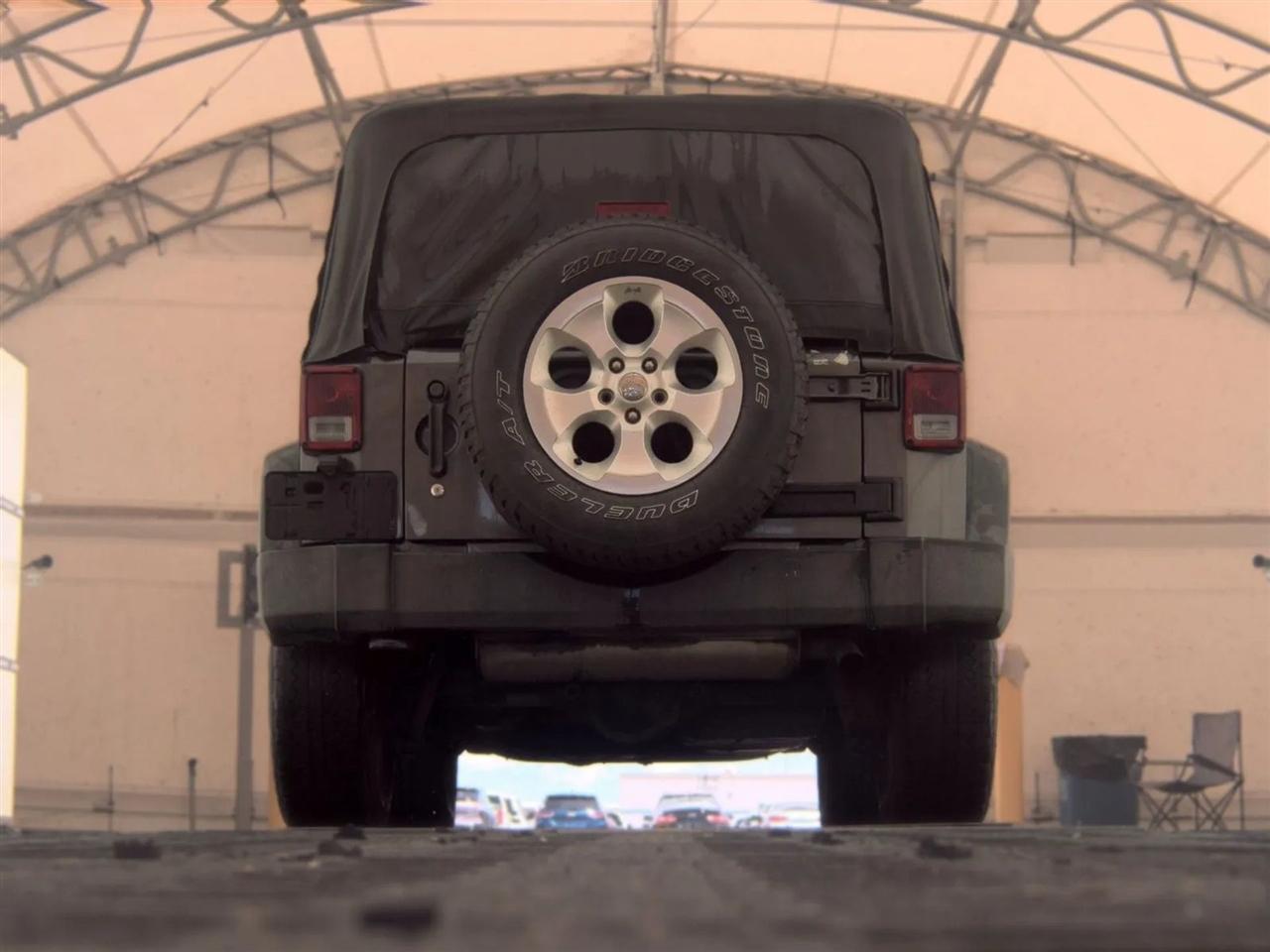 Jeep Wrangler  2014