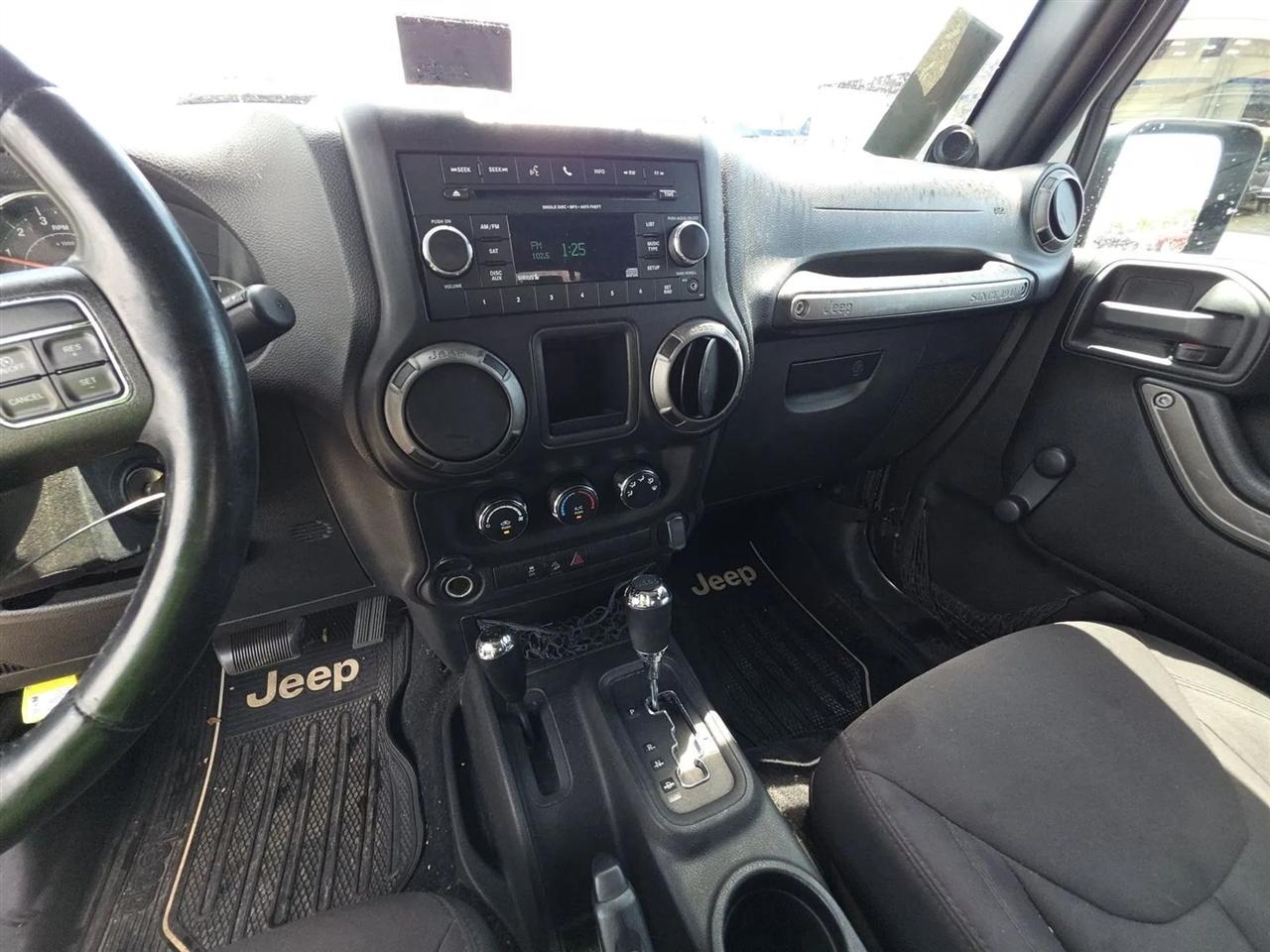 Jeep Wrangler  2014