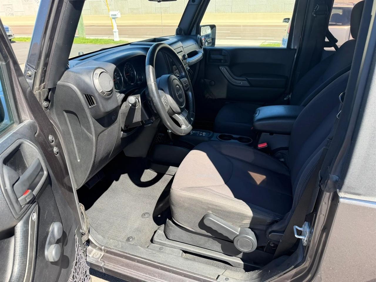 Jeep Wrangler  2014