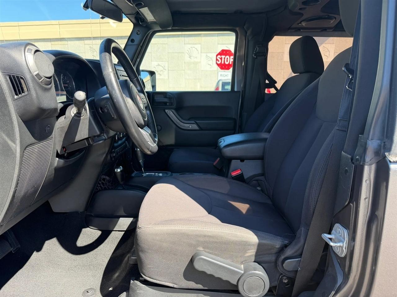 Jeep Wrangler  2014