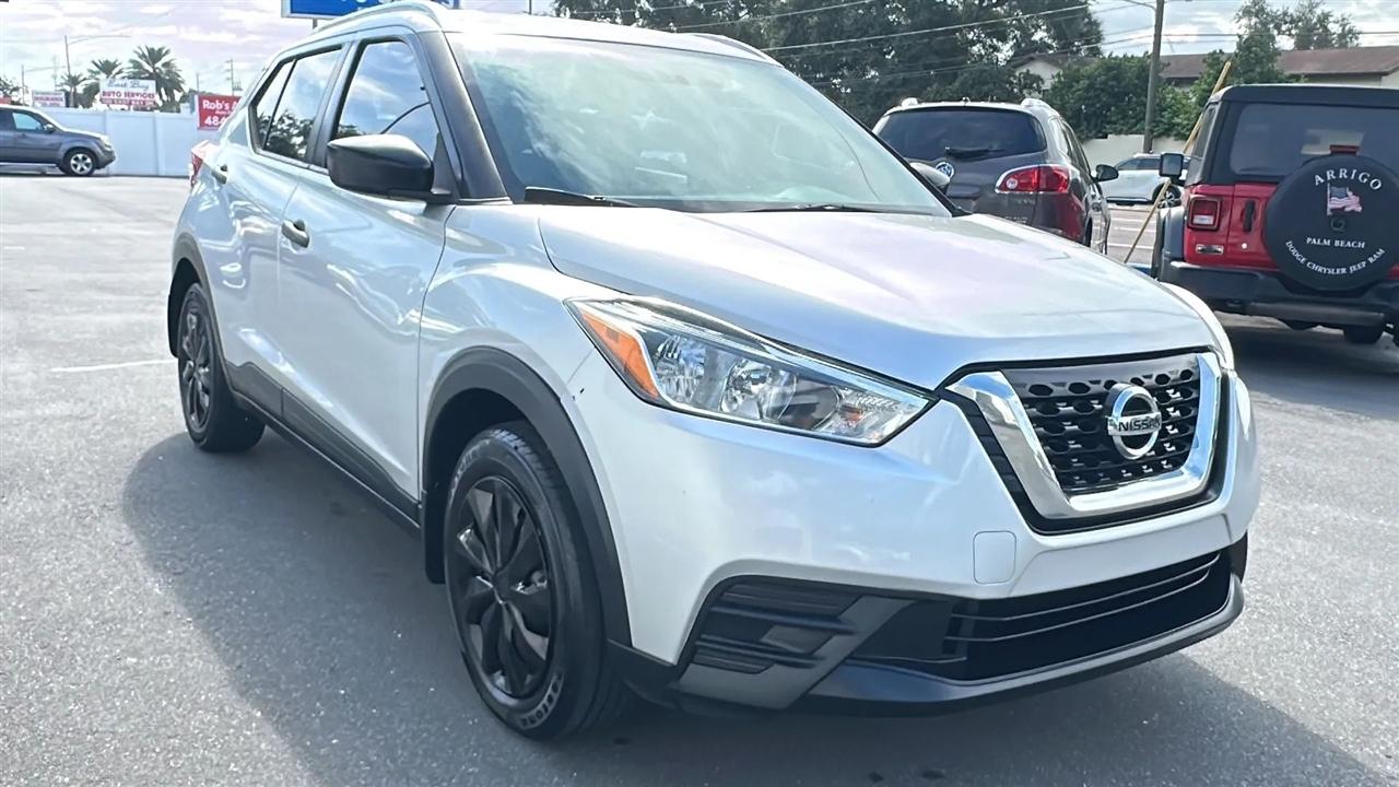 Nissan Kicks  2019