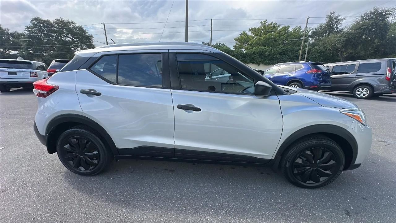 Nissan Kicks  2019