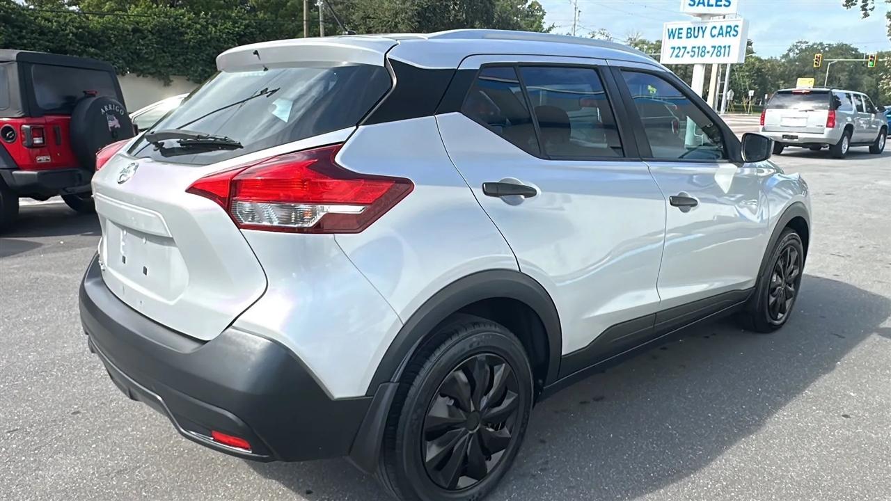 Nissan Kicks  2019