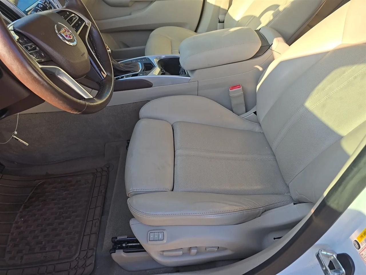 Cadillac SRX  2016
