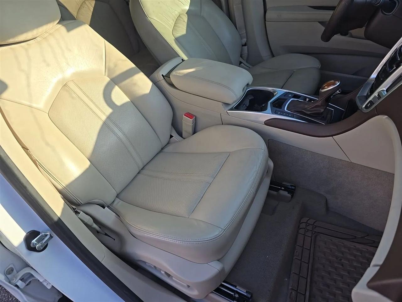 Cadillac SRX  2016