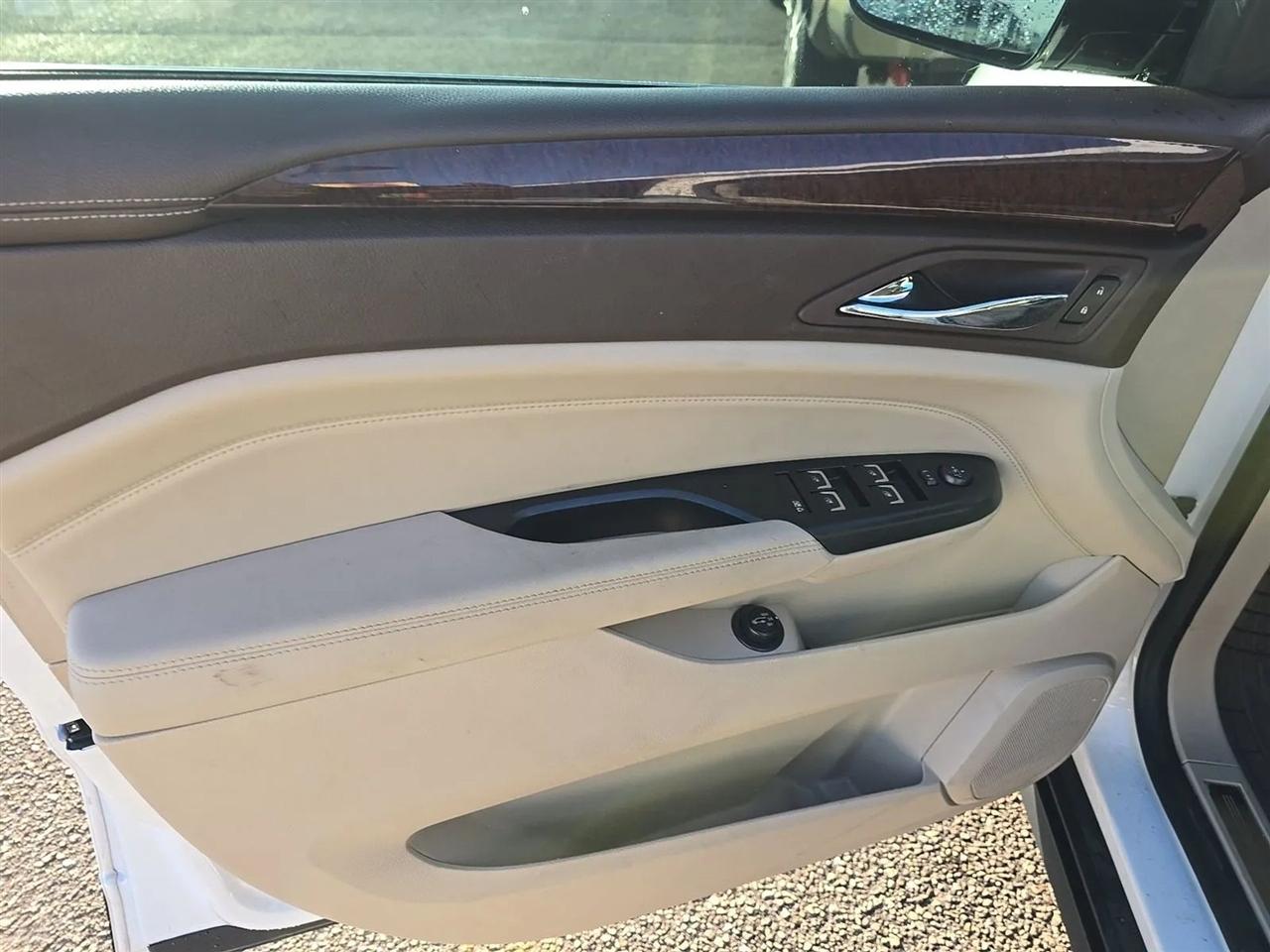 Cadillac SRX  2016