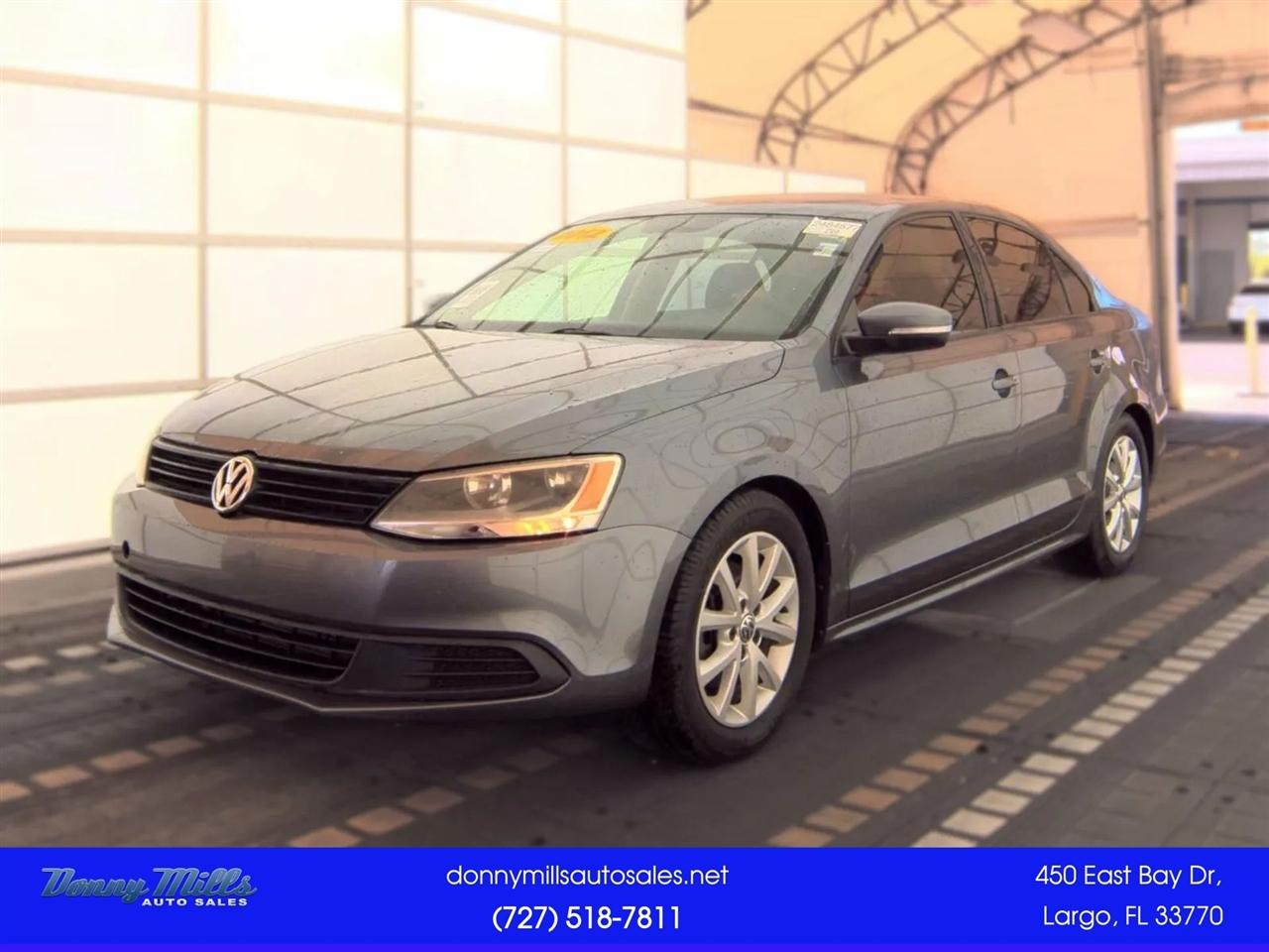 Volkswagen Jetta Sedan  2012