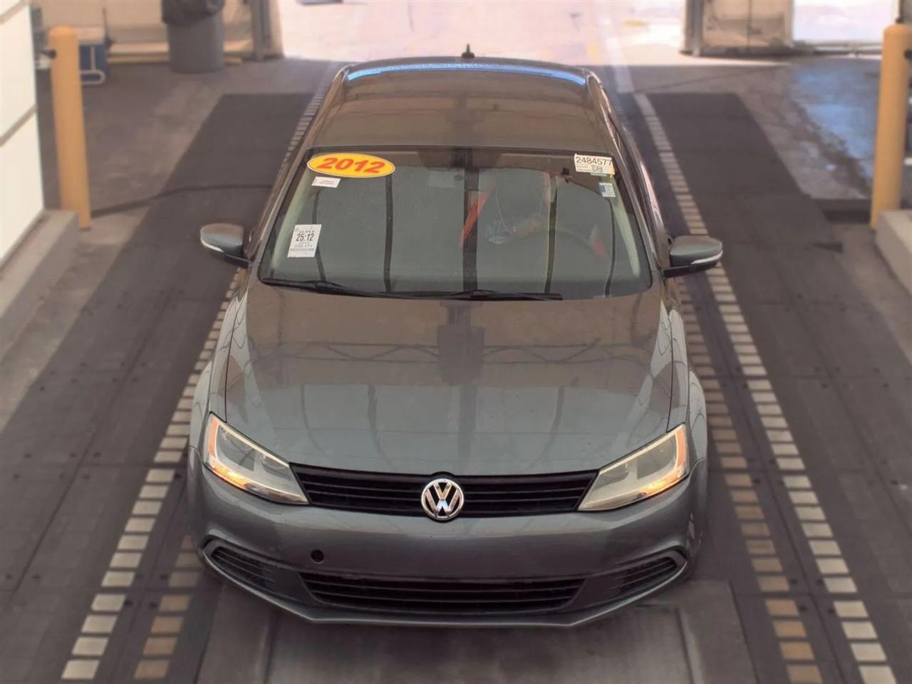 Volkswagen Jetta Sedan  2012