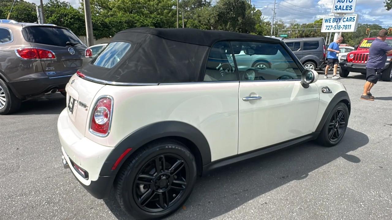 MINI Cooper Convertible  2014