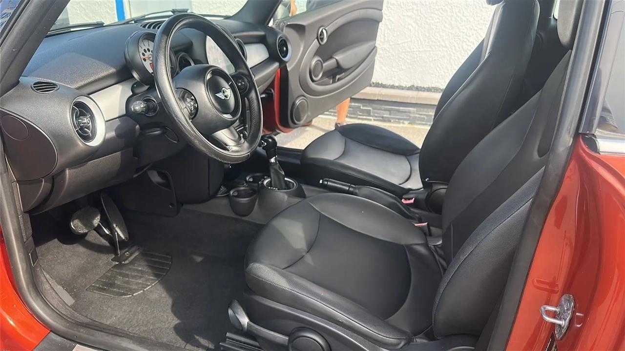 MINI Cooper Clubman  2013