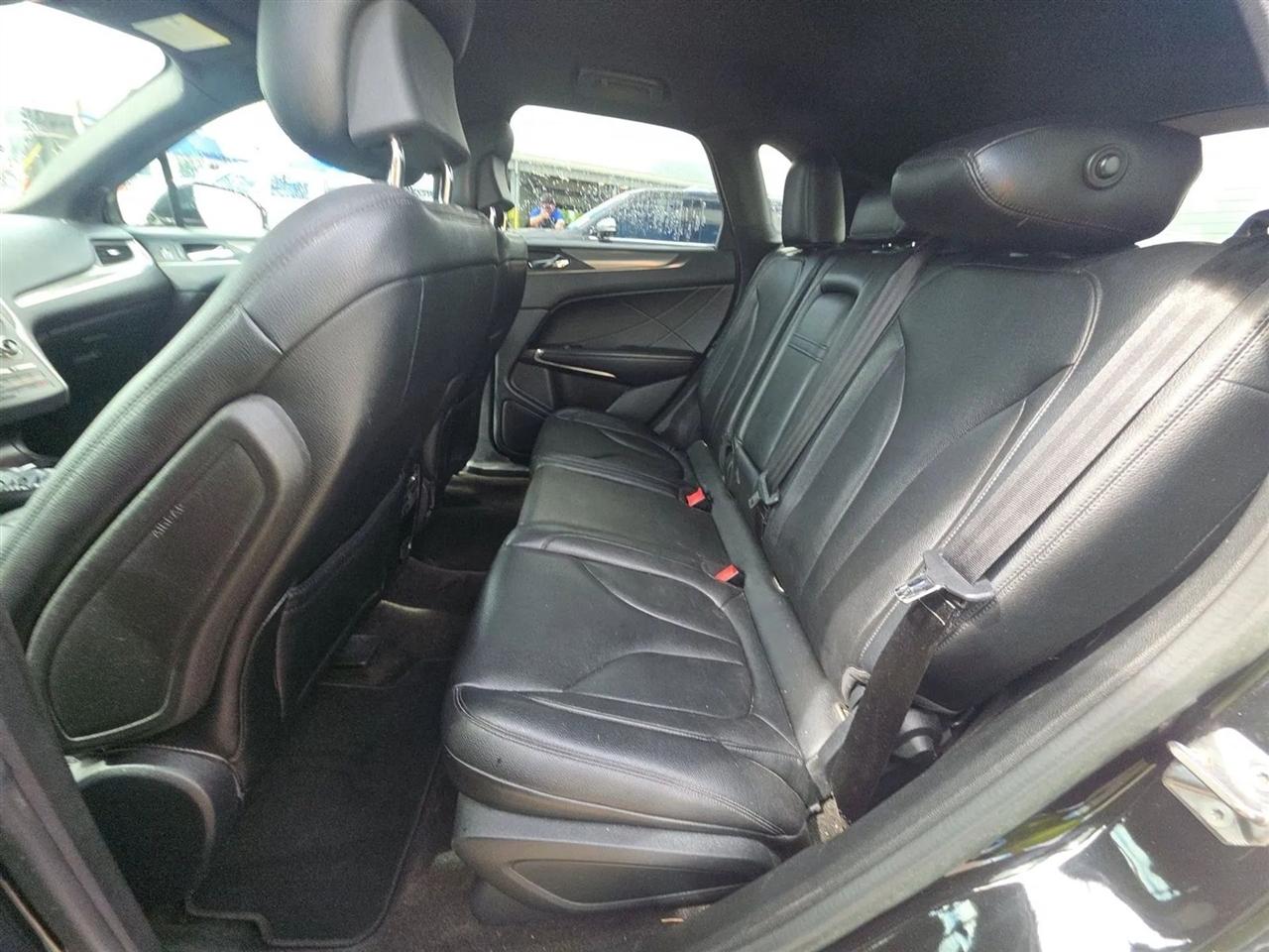 Lincoln MKC  2015
