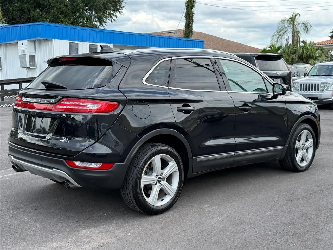 Lincoln MKC  2015