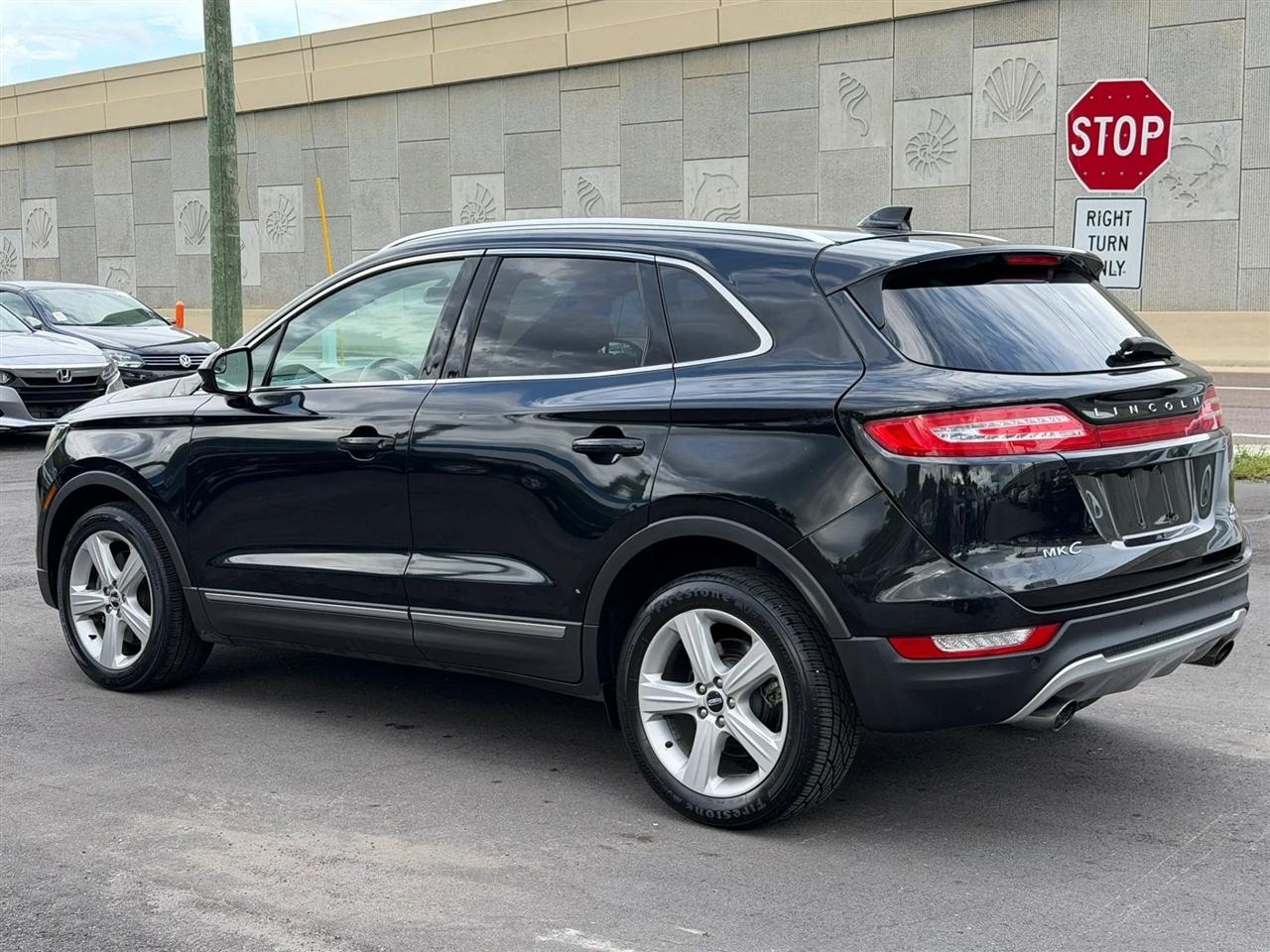 Lincoln MKC  2015