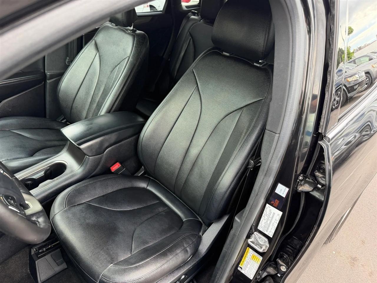 Lincoln MKC  2015