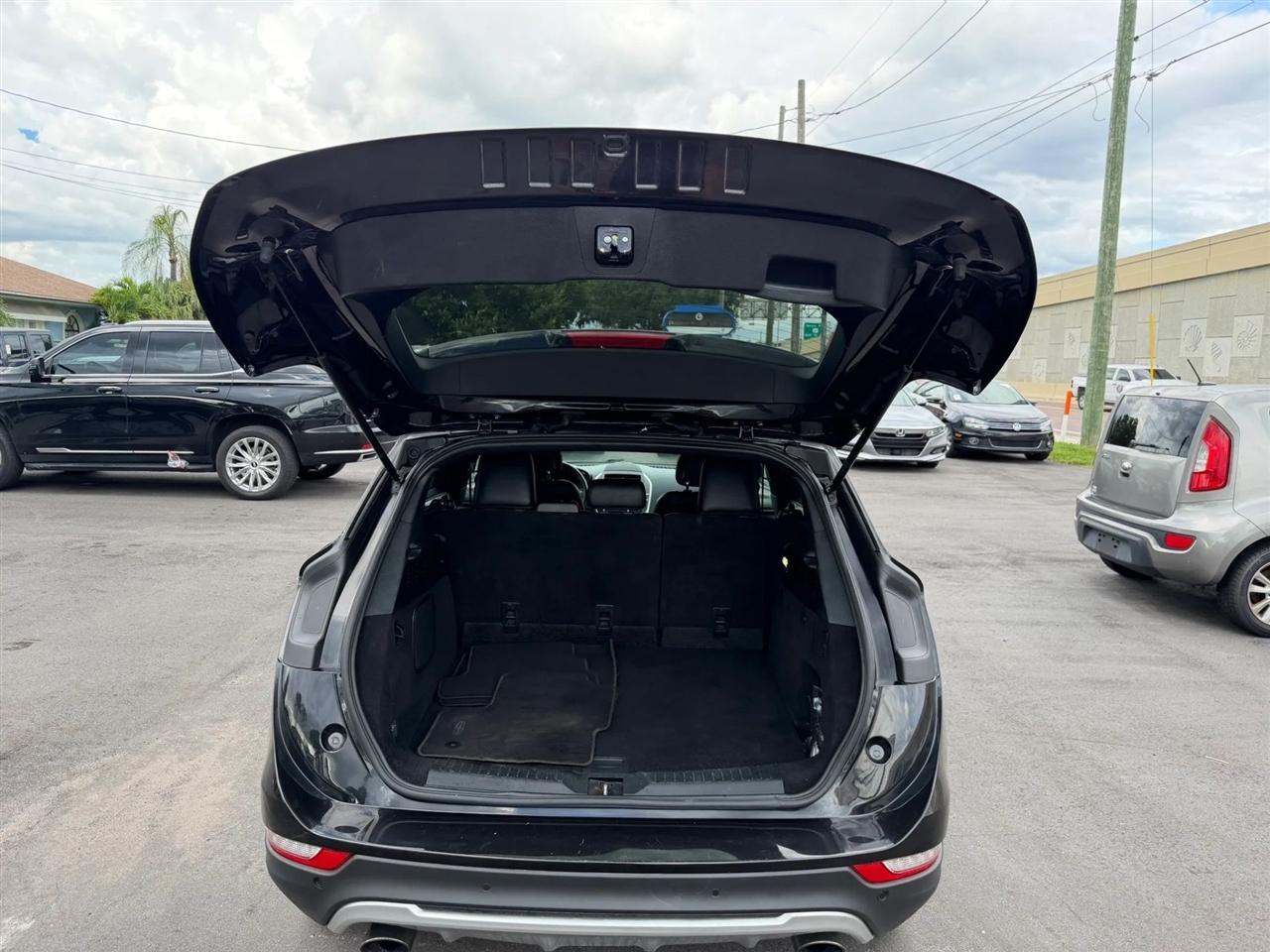Lincoln MKC  2015