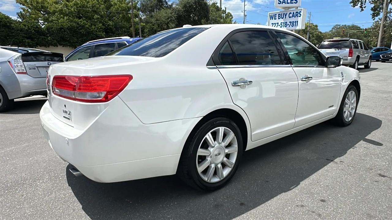 Lincoln MKZ  2012