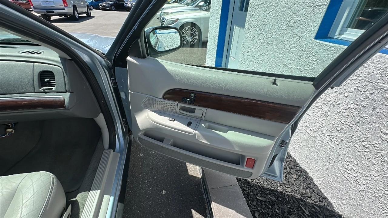 Mercury Grand Marquis  2003