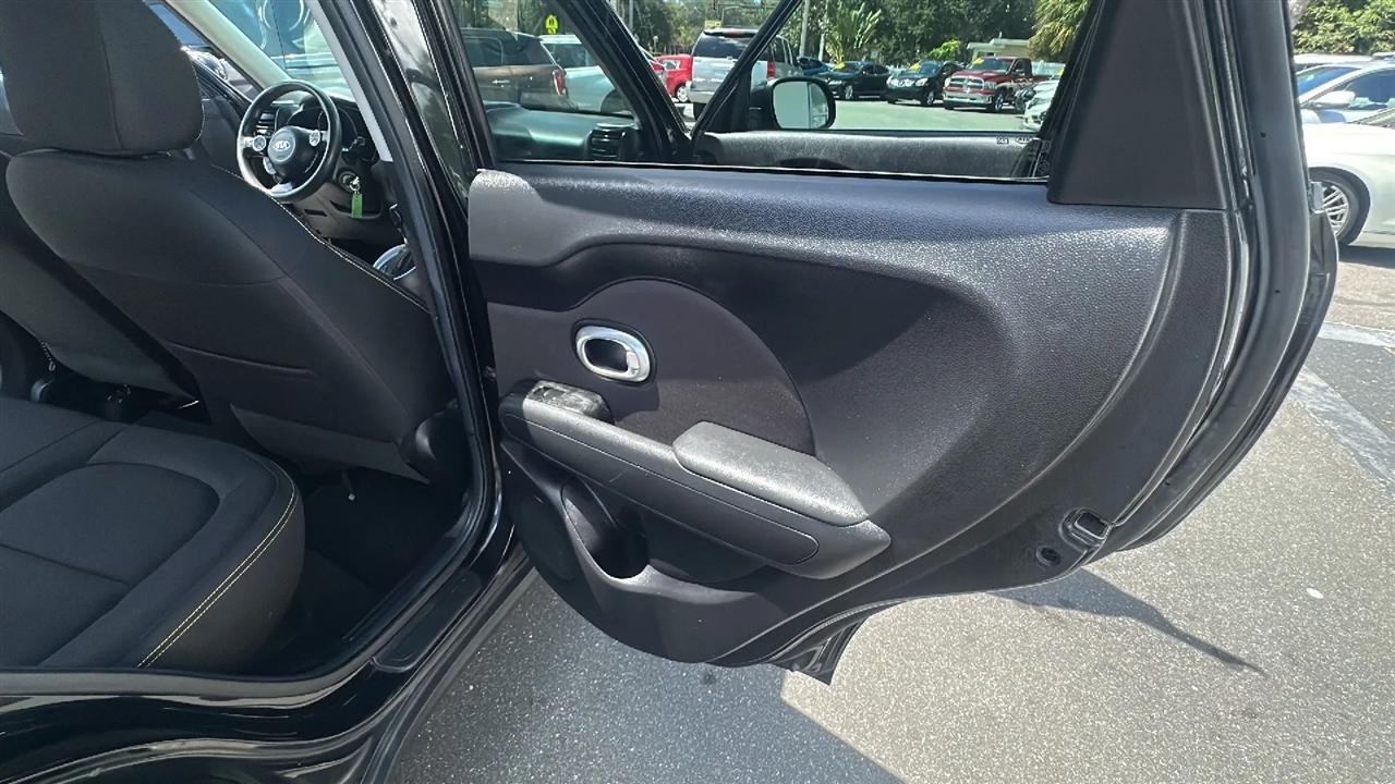 Kia Soul  2016