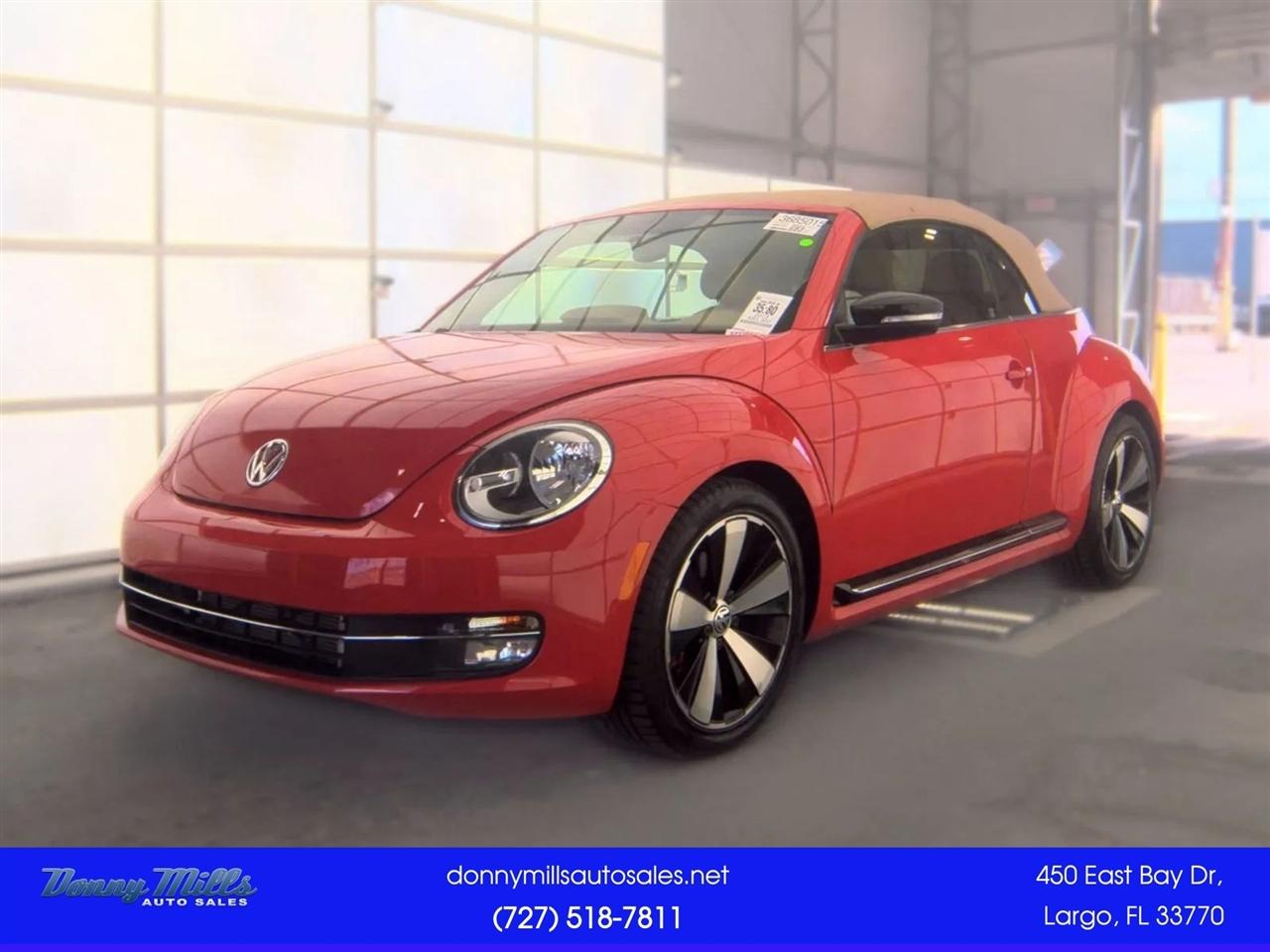 Volkswagen Beetle Convertible  2013