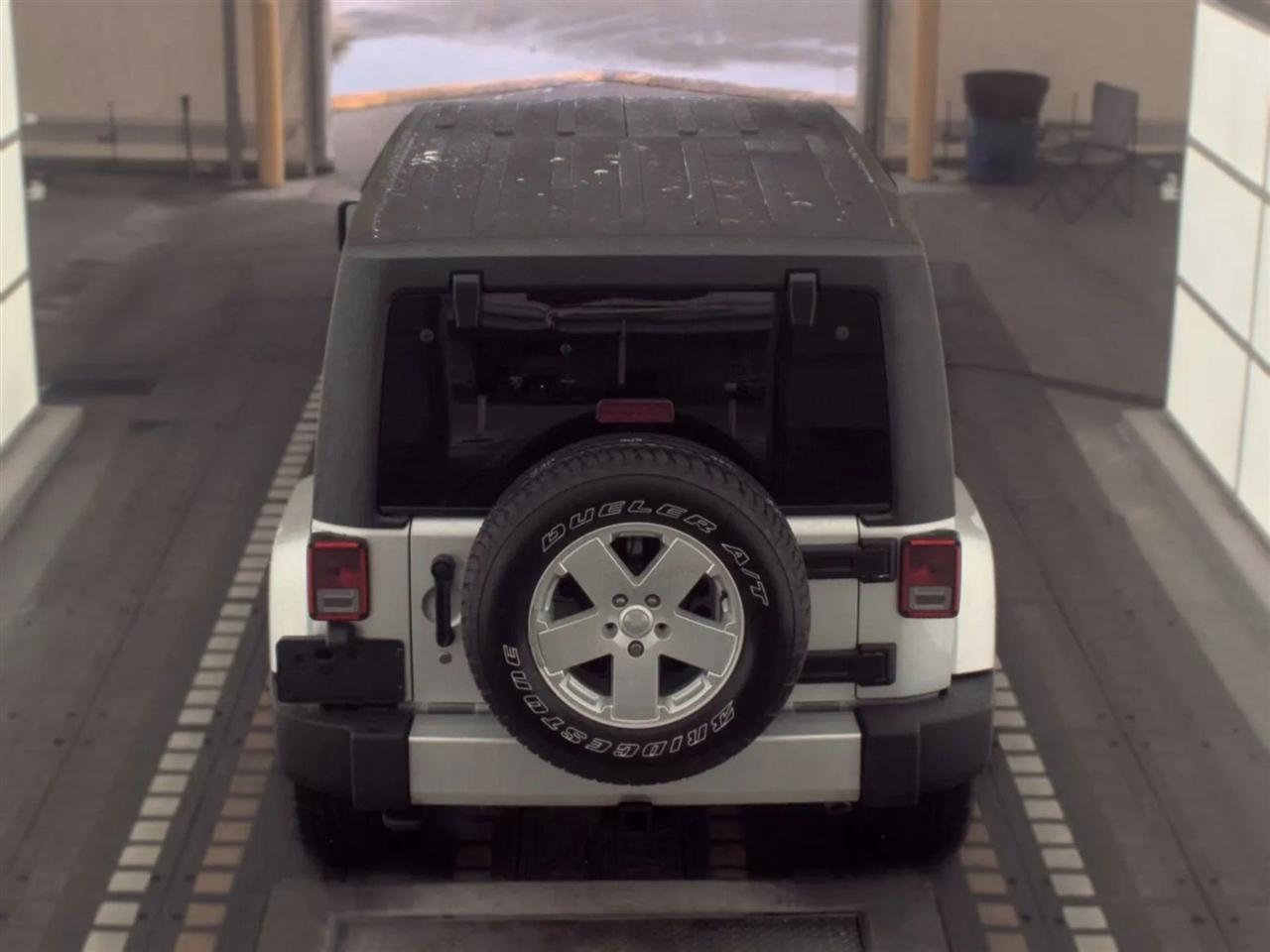 Jeep Wrangler Unlimited  2012