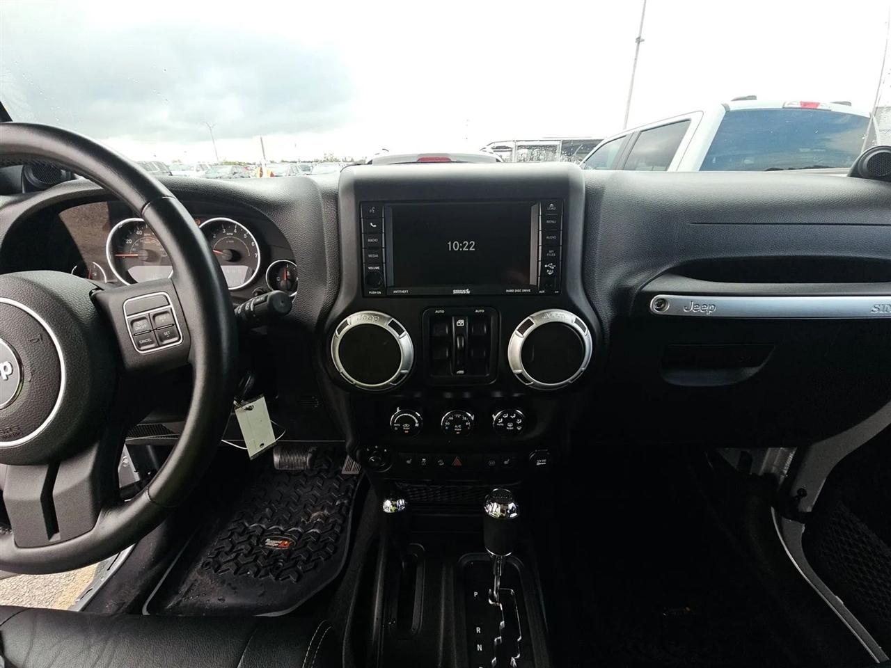 Jeep Wrangler Unlimited  2012
