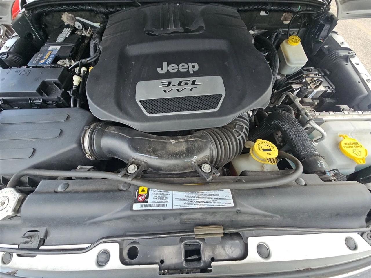 Jeep Wrangler Unlimited  2012