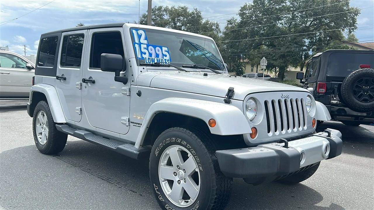 Jeep Wrangler Unlimited  2012
