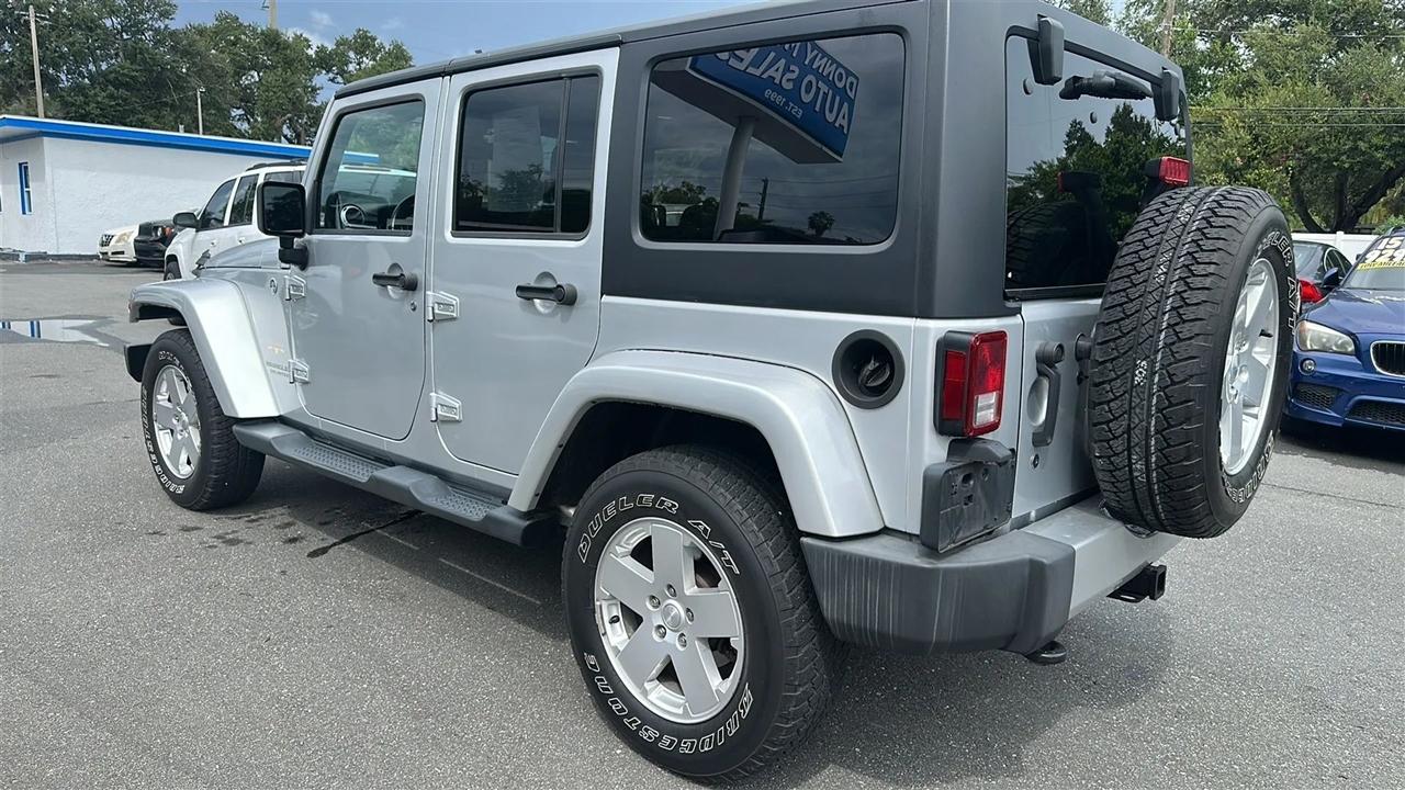Jeep Wrangler Unlimited  2012
