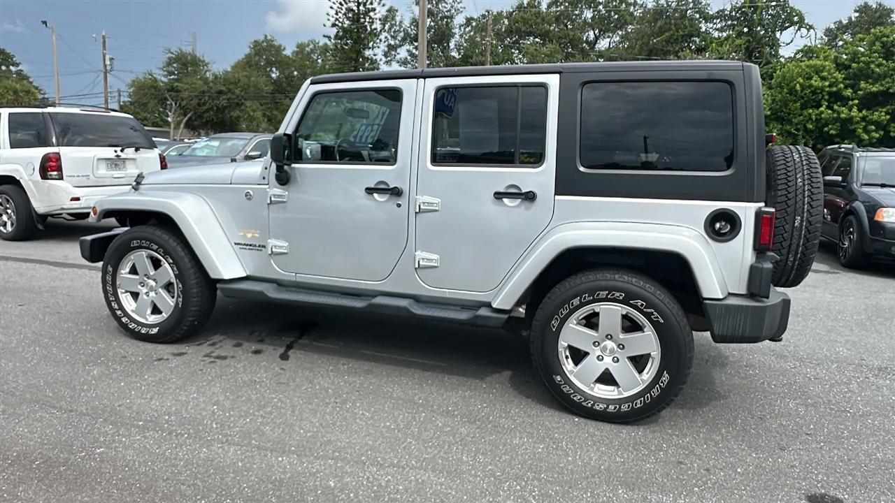 Jeep Wrangler Unlimited  2012