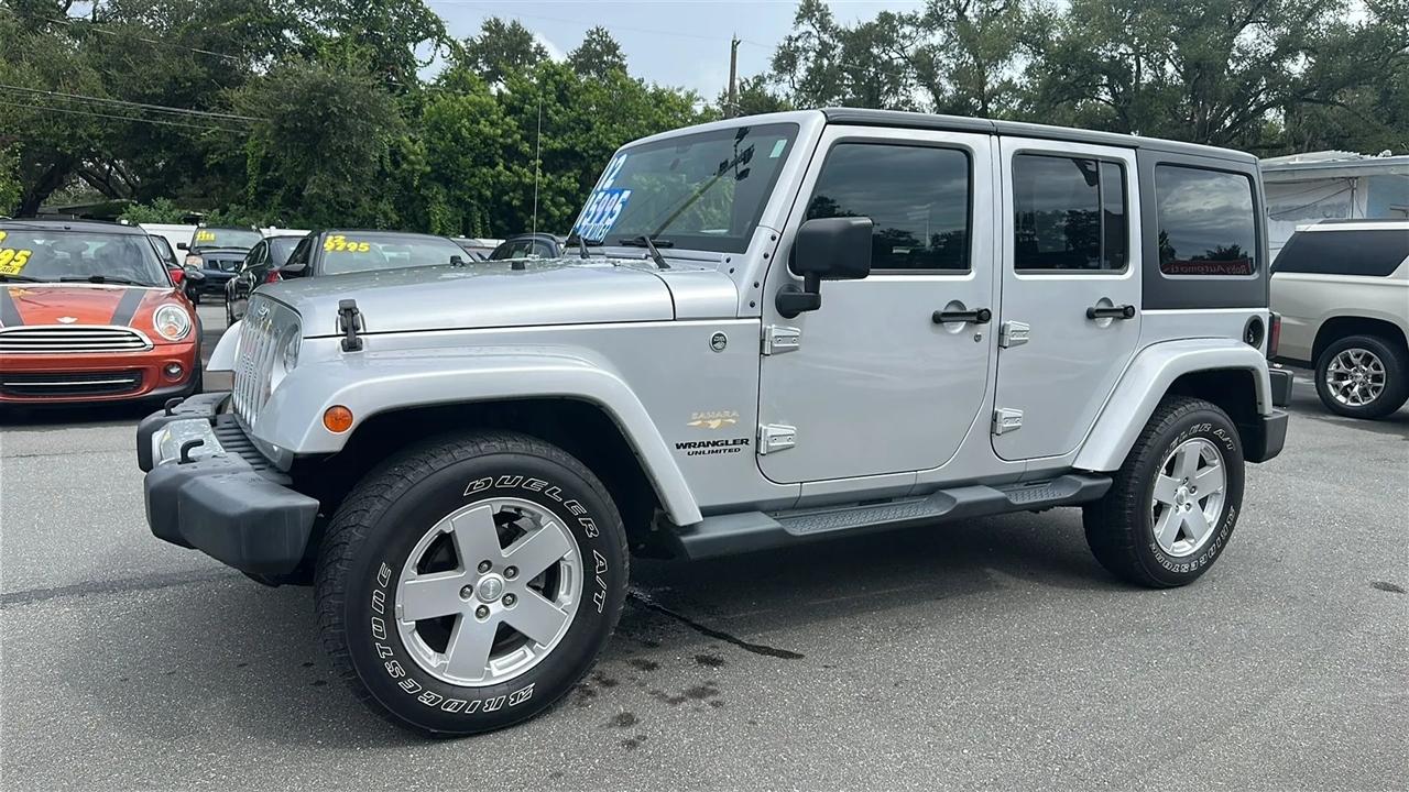 Jeep Wrangler Unlimited  2012