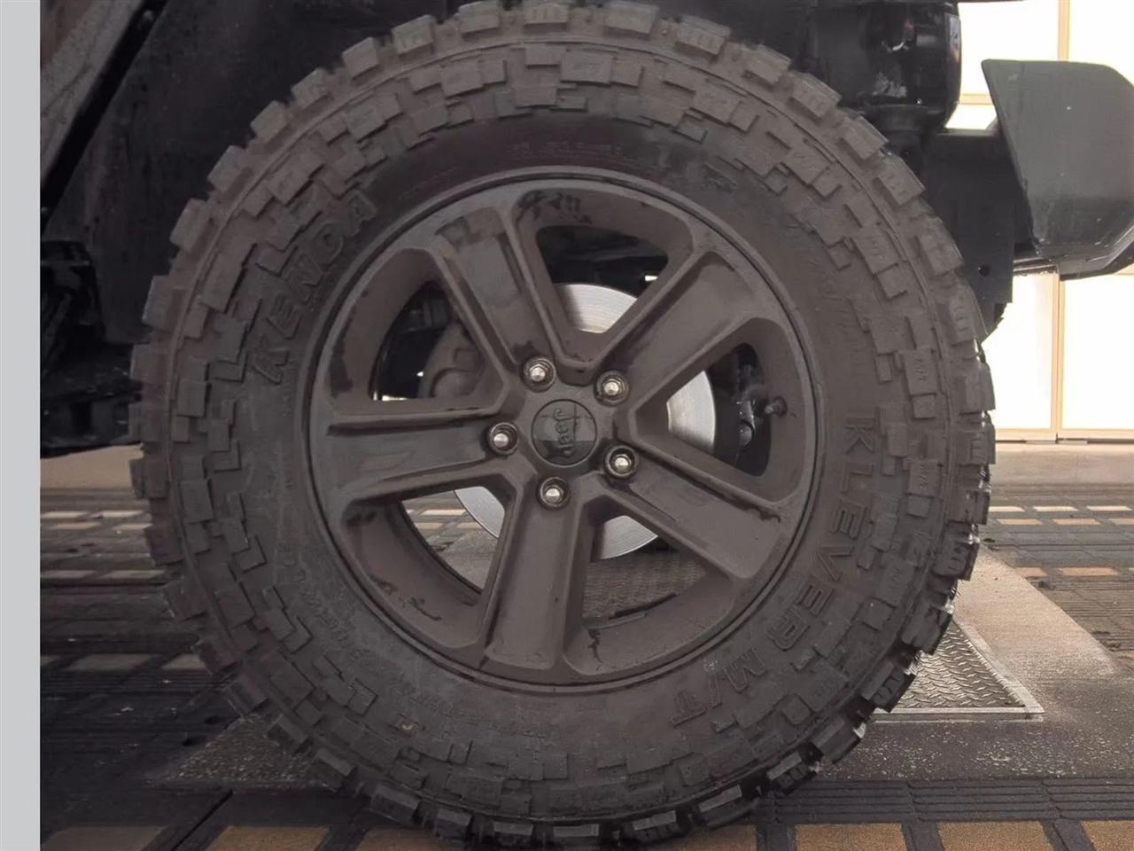 Jeep Wrangler  2013