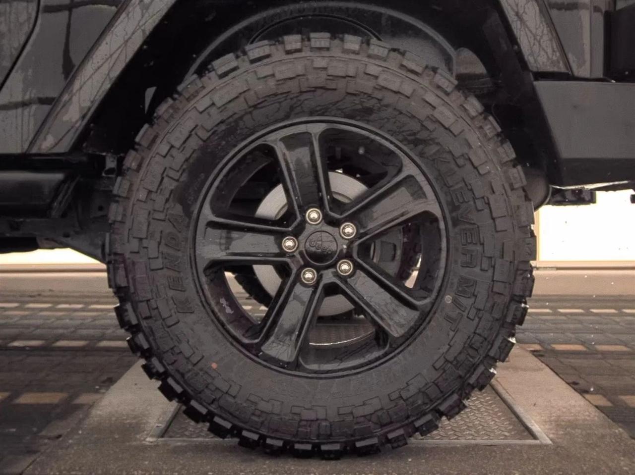 Jeep Wrangler  2013