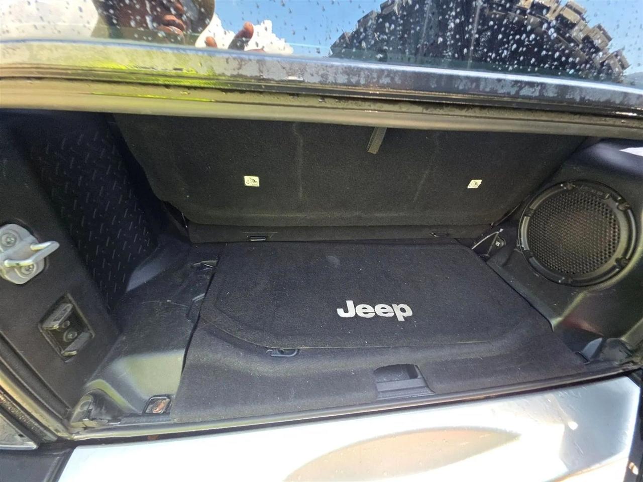 Jeep Wrangler  2013