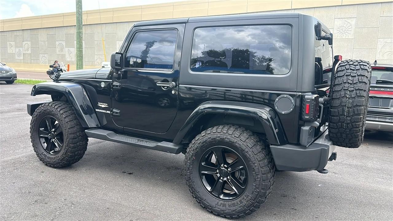 Jeep Wrangler  2013