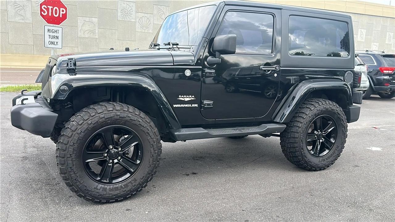 Jeep Wrangler  2013