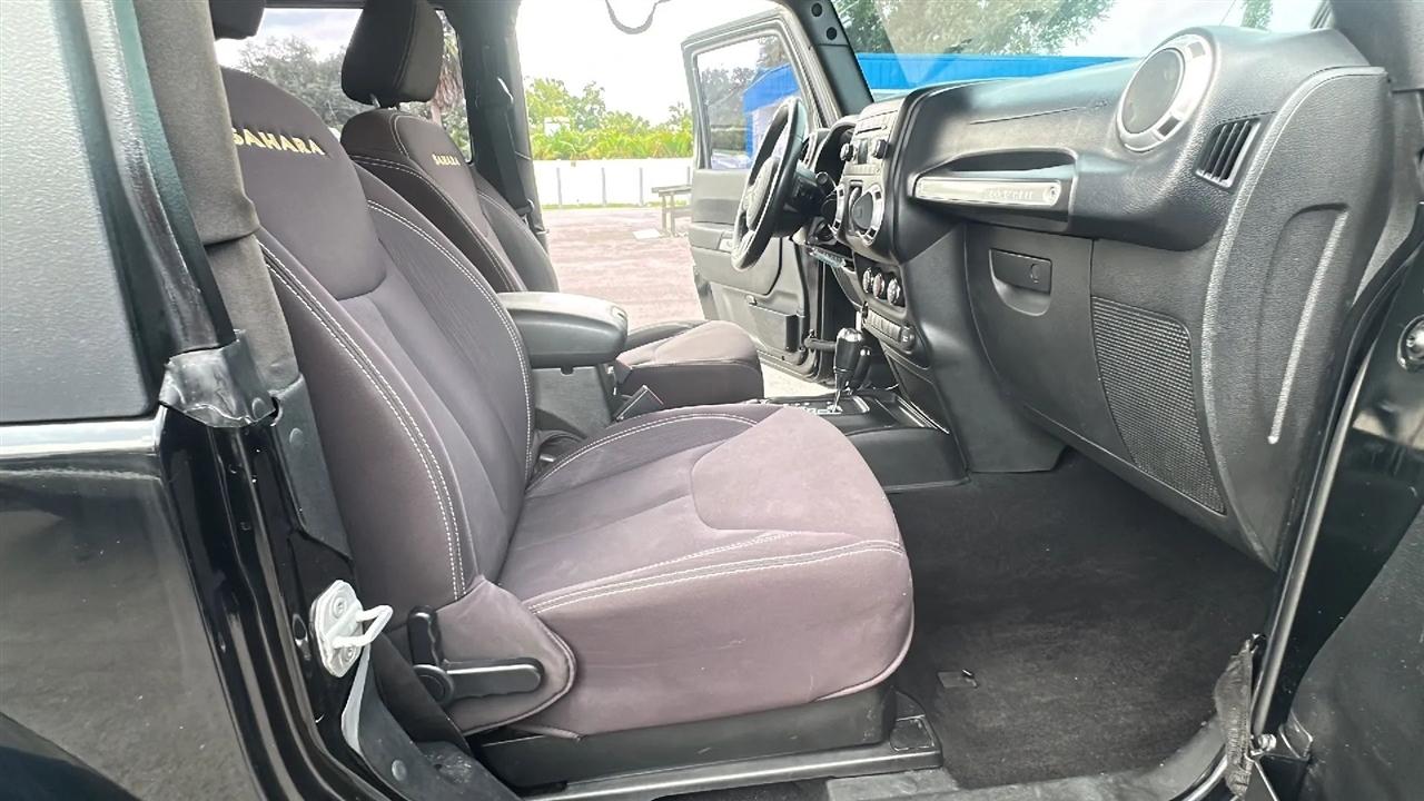 Jeep Wrangler  2013